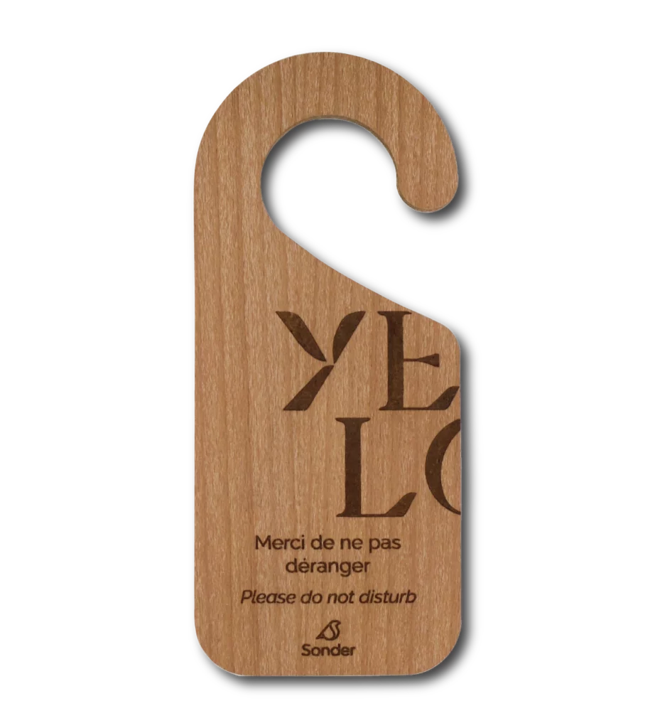 Accroche porte en bois